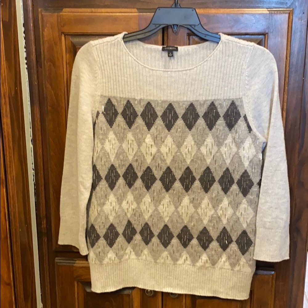 Ladies Sweater -Light gray and charcoal gray.